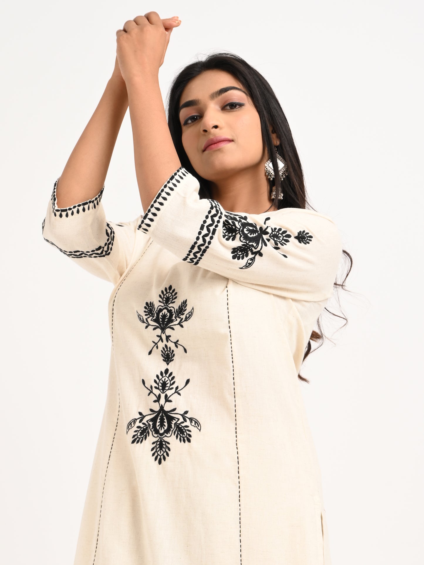 Embroidered Cream Kurta Set