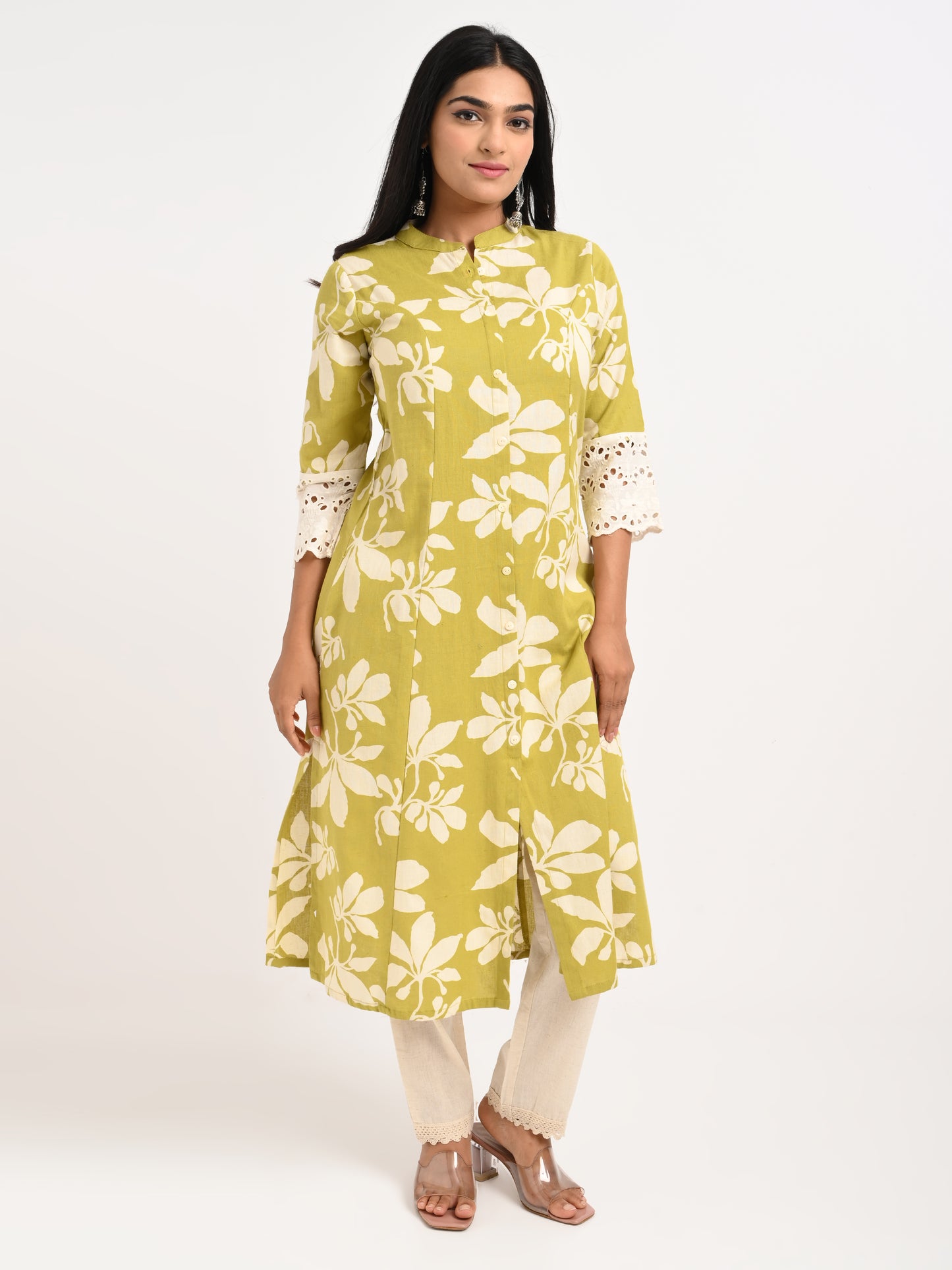 Floral Print Kurta Set with Lace Detailing